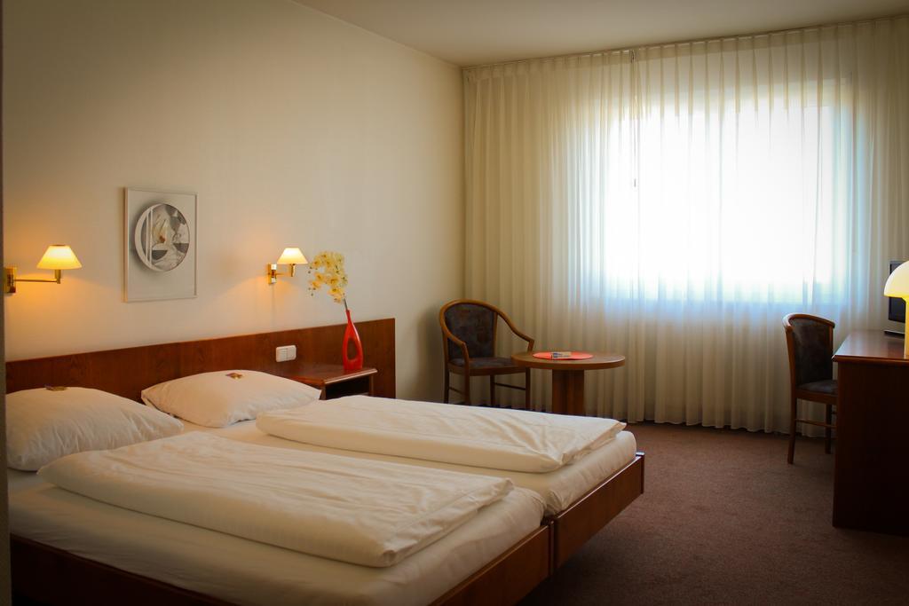 Hotel La Taverna Rosbach vor der Höhe Rom bilde